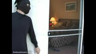 Maskalı insanlar məni becərdilər və ya tapdılar