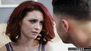 Escort Beharrt Op Saugen Déck Am Ëffentlechen Bad