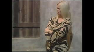 ́� 엉덩이 금발의 새끼 한 Harper 최고 돌아 요리사는 지방 거기에 레스토랑